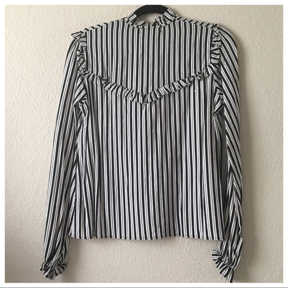 Motel Rocks, Prairie Ruffle Top - Picture 6 of 7